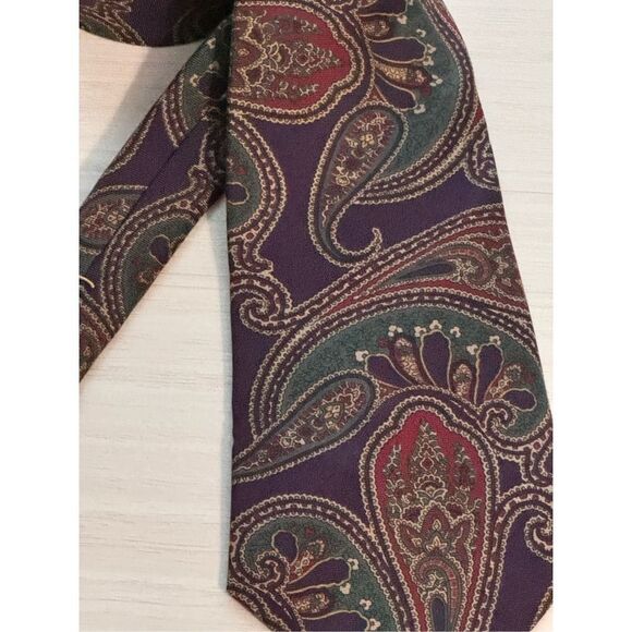 417 by Van Heusen Paisley Silk Tie - Picture 4 of 9
